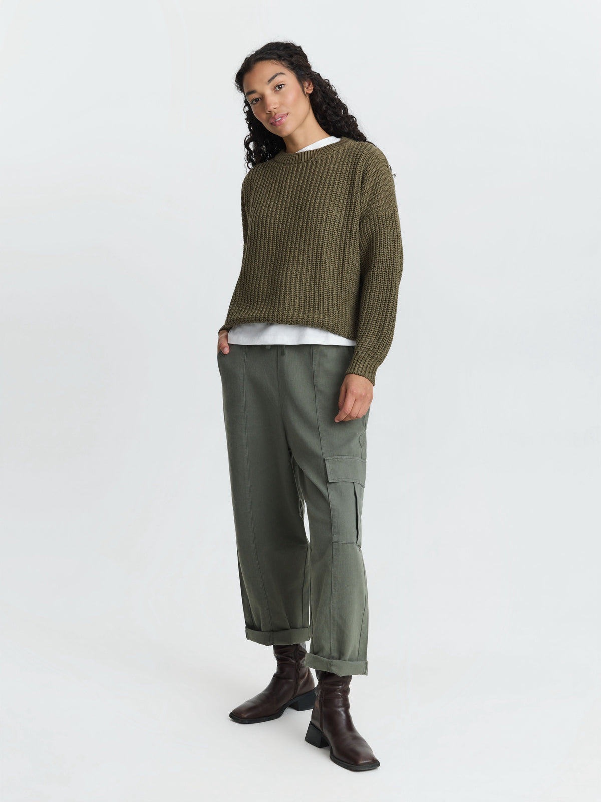 Women's Organic Cotton Cargo Trousers | Relaxed Barrel Leg