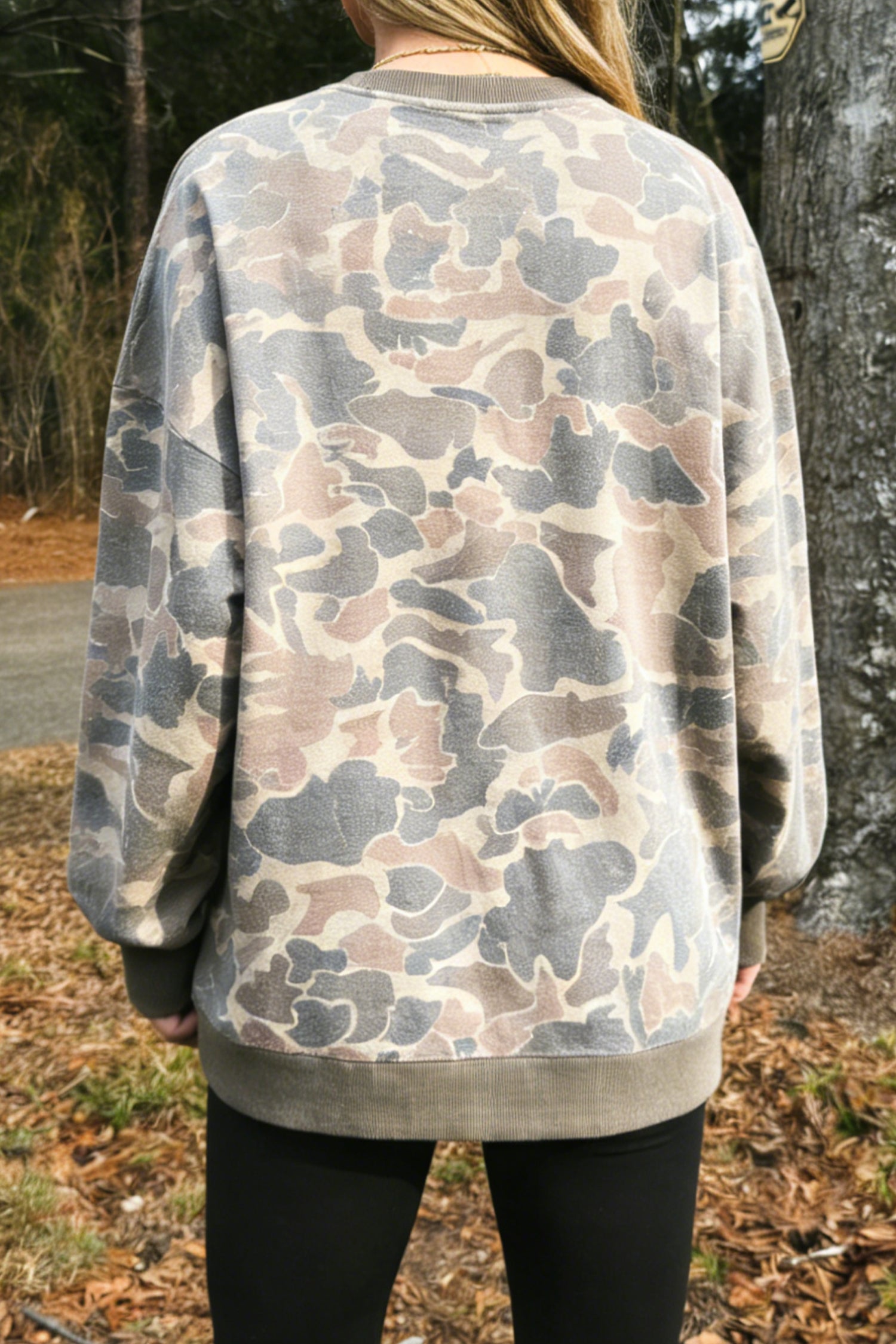 Camo Print Ribbed Trim Pullover Sweatshirt