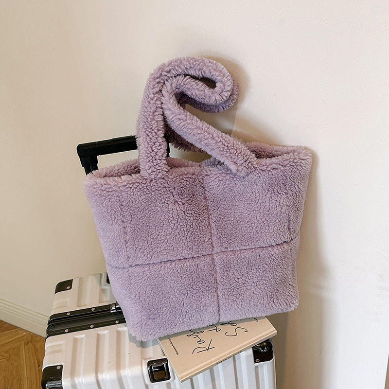 Women's Plush Sherpa Tote