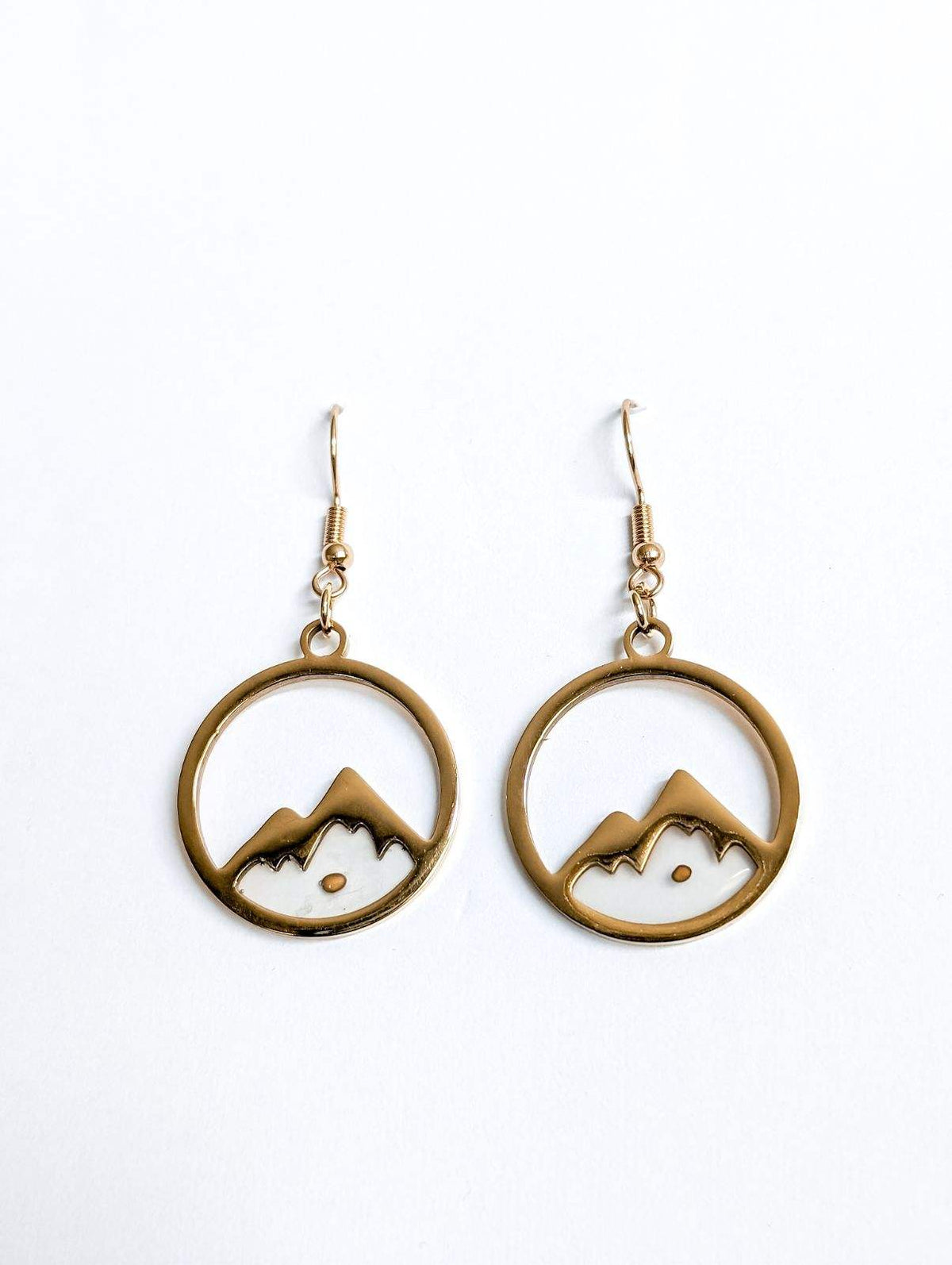 Gold or Silver Faith Earrings