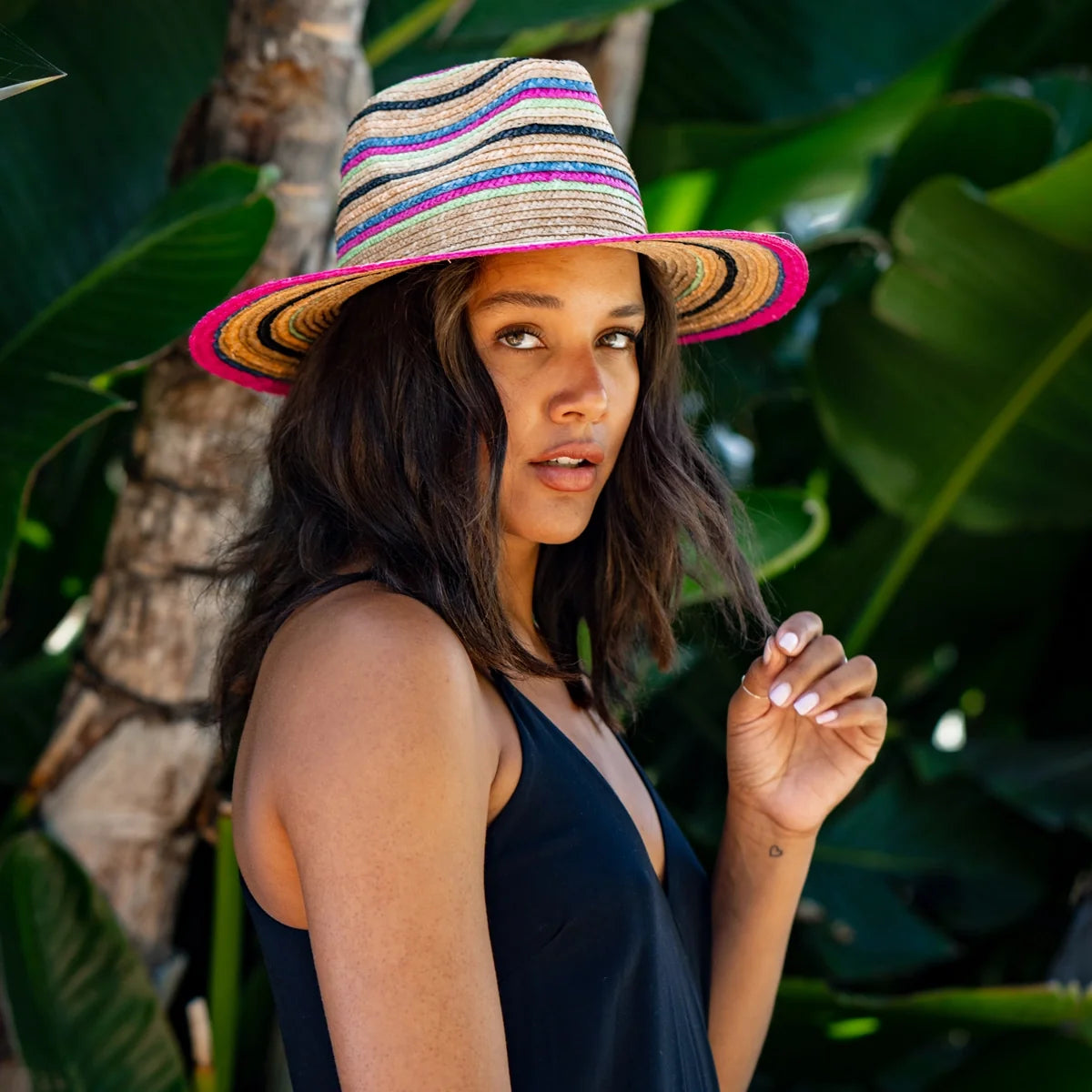 Women's Glaring Multicolor Straw Fedora