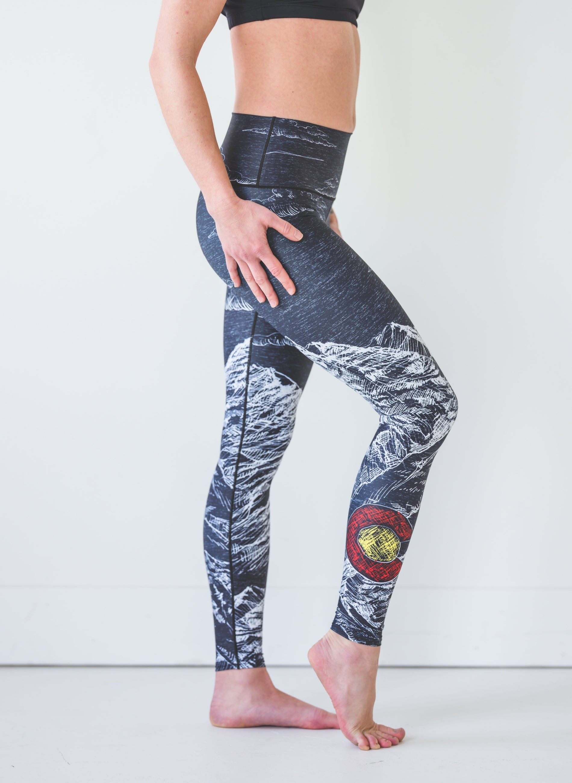 Mountain Sketch Yoga Pants