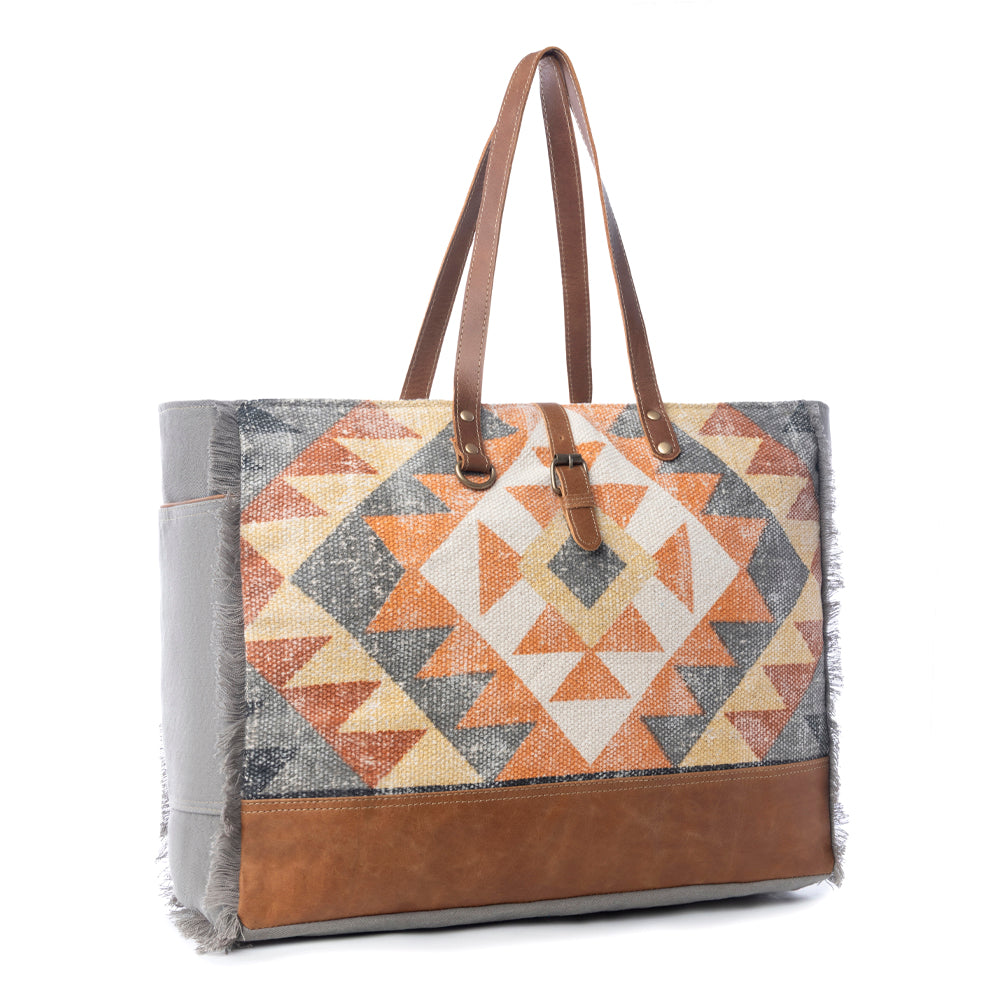 Myra Cosmopolitan Weekender Bag