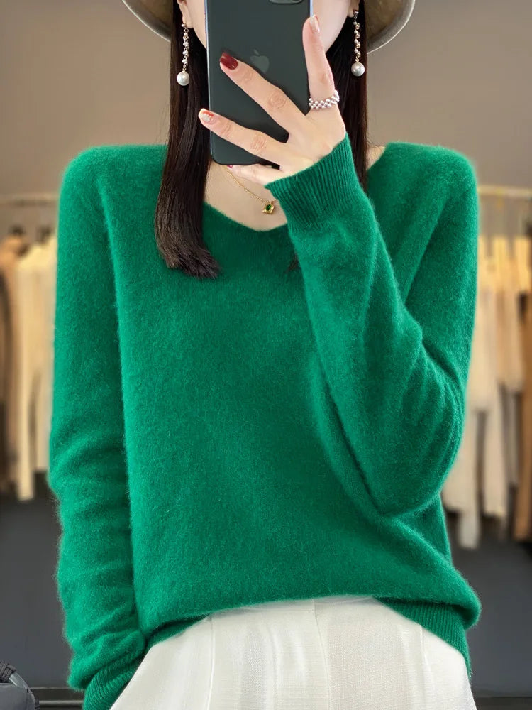 Women's 100% Merino Wool V-Neck Pullover Sweater