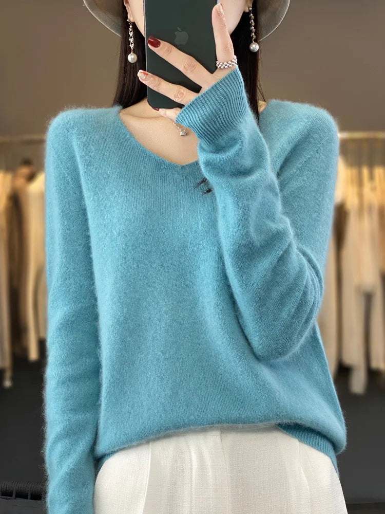 Women's 100% Merino Wool V-Neck Pullover Sweater
