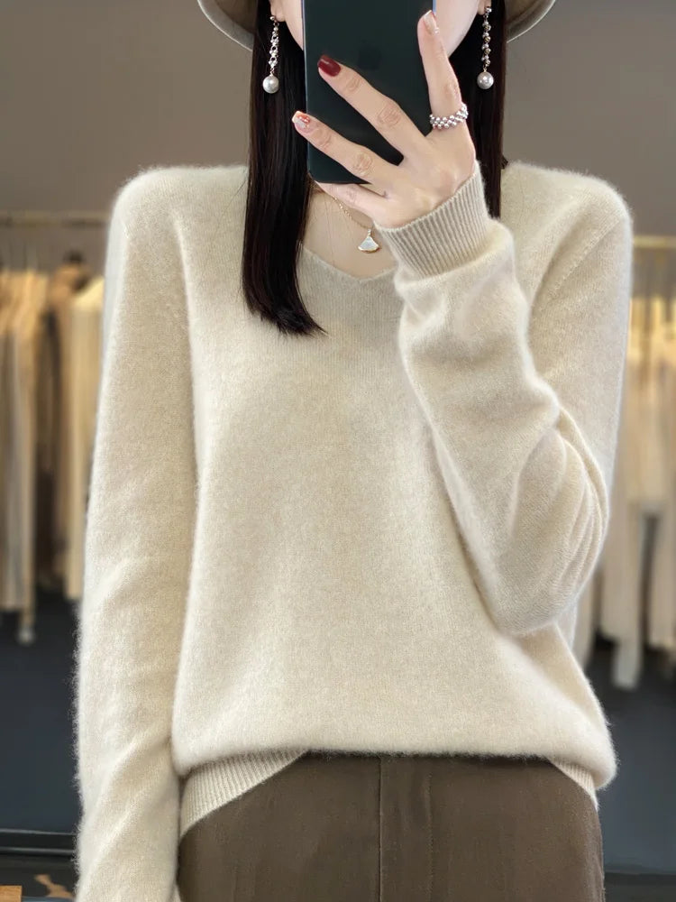 Women's 100% Merino Wool V-Neck Pullover Sweater