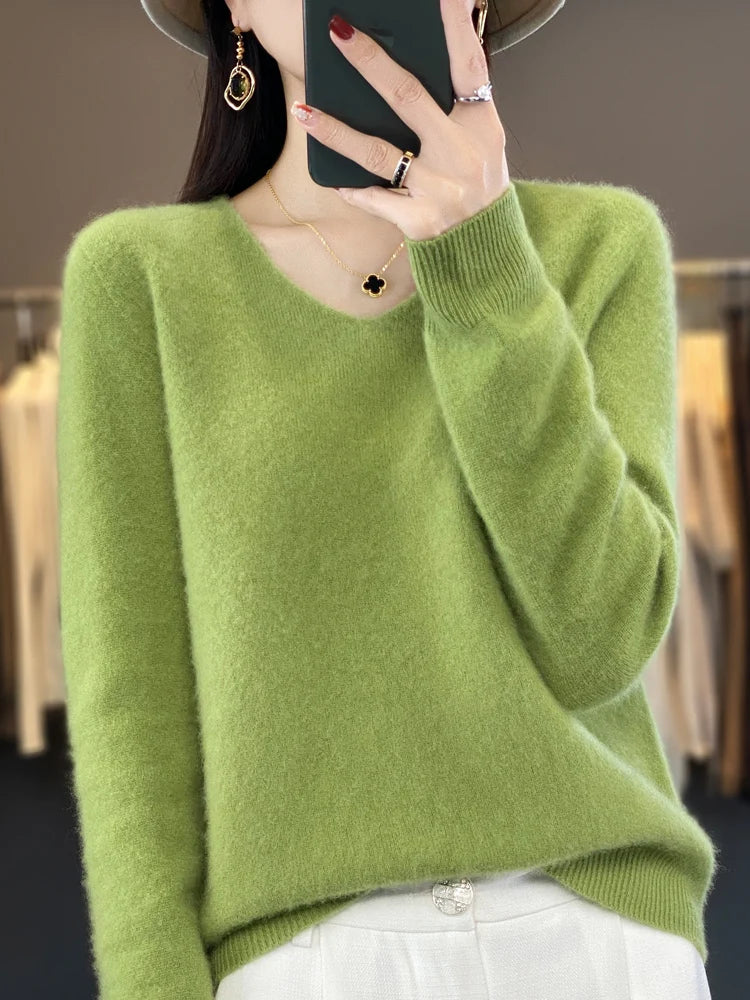 Women's 100% Merino Wool V-Neck Pullover Sweater