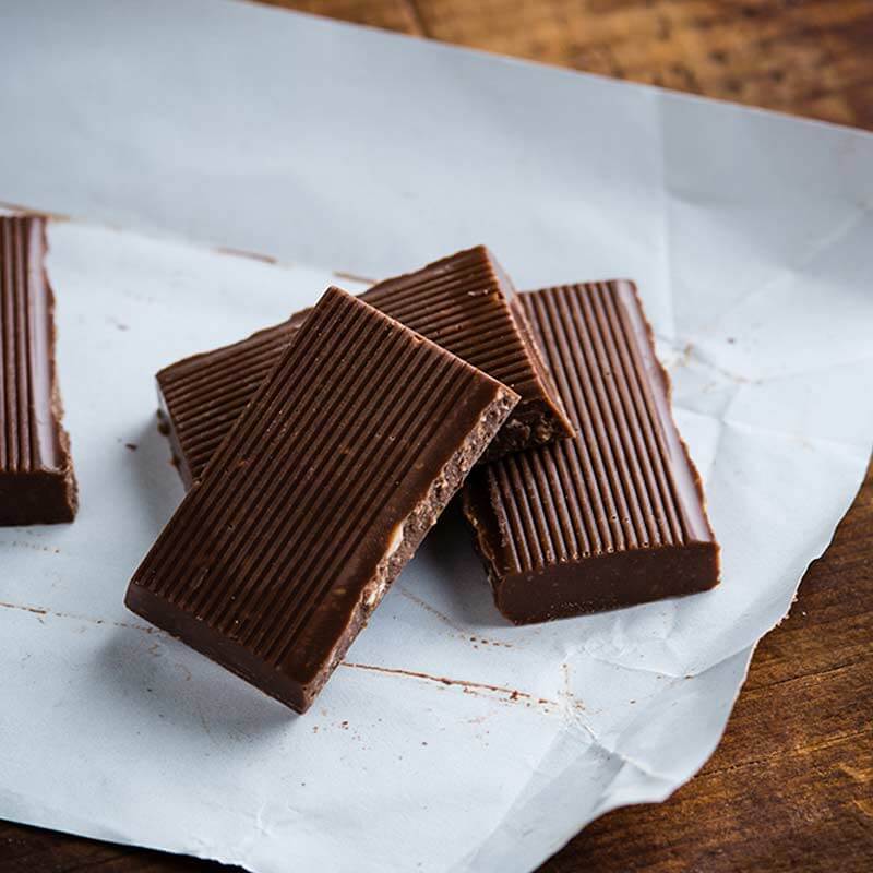 Dark Chocolate Toffee & Cashew Bar