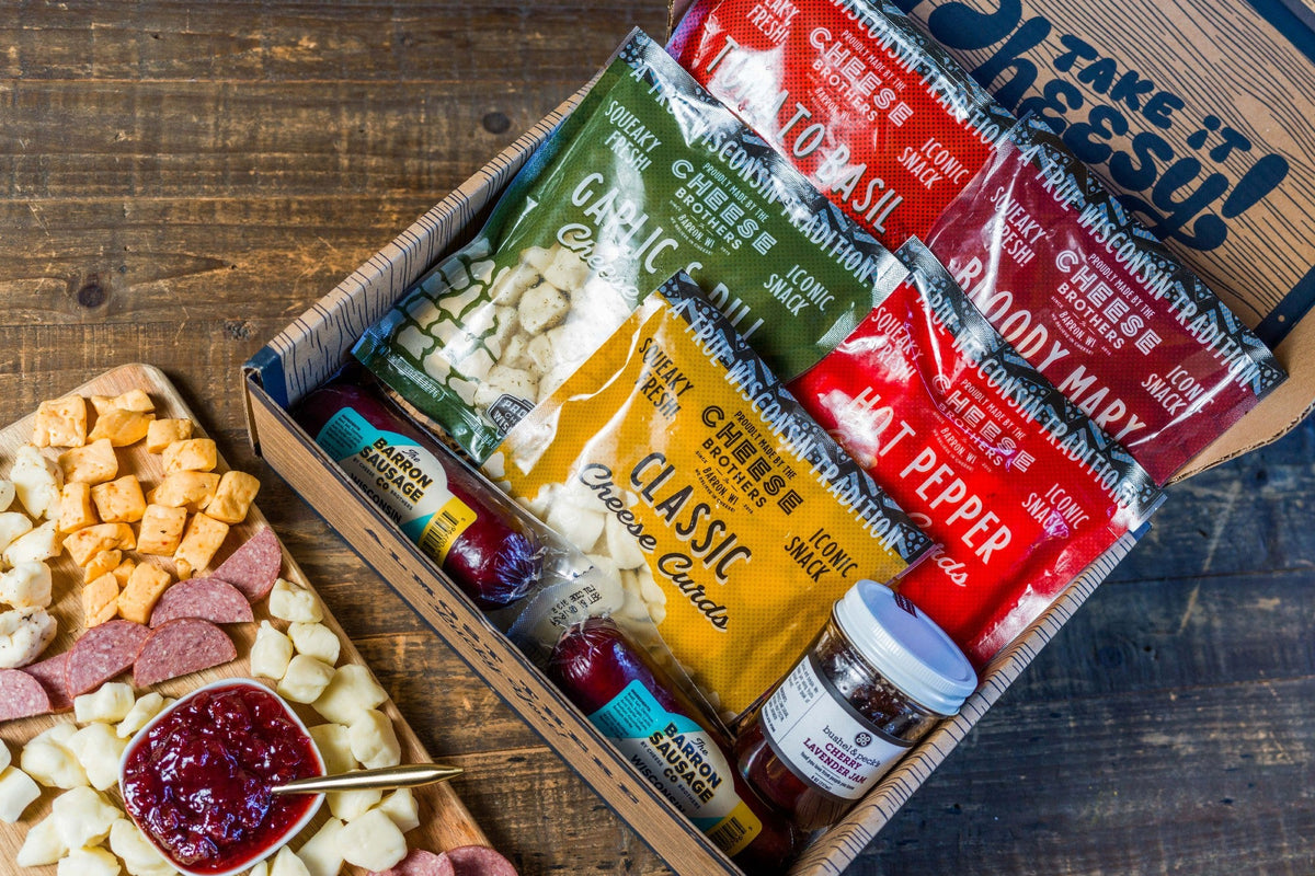 Cheese Brothers Char-CURD-erie Box – Cheese Curds & Sausage