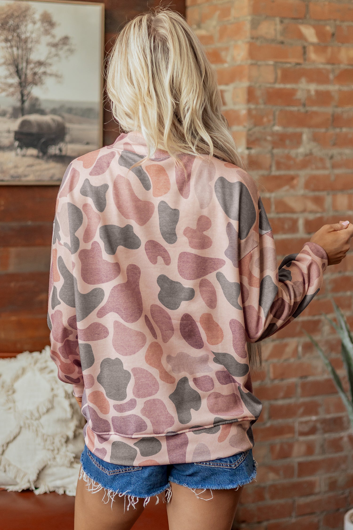 Women's Camo Western Pullover Sweatshirt