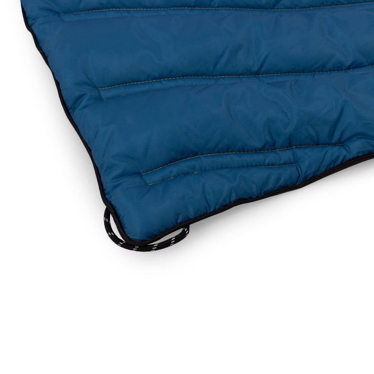 Aura Outdoor Puffer Blanket