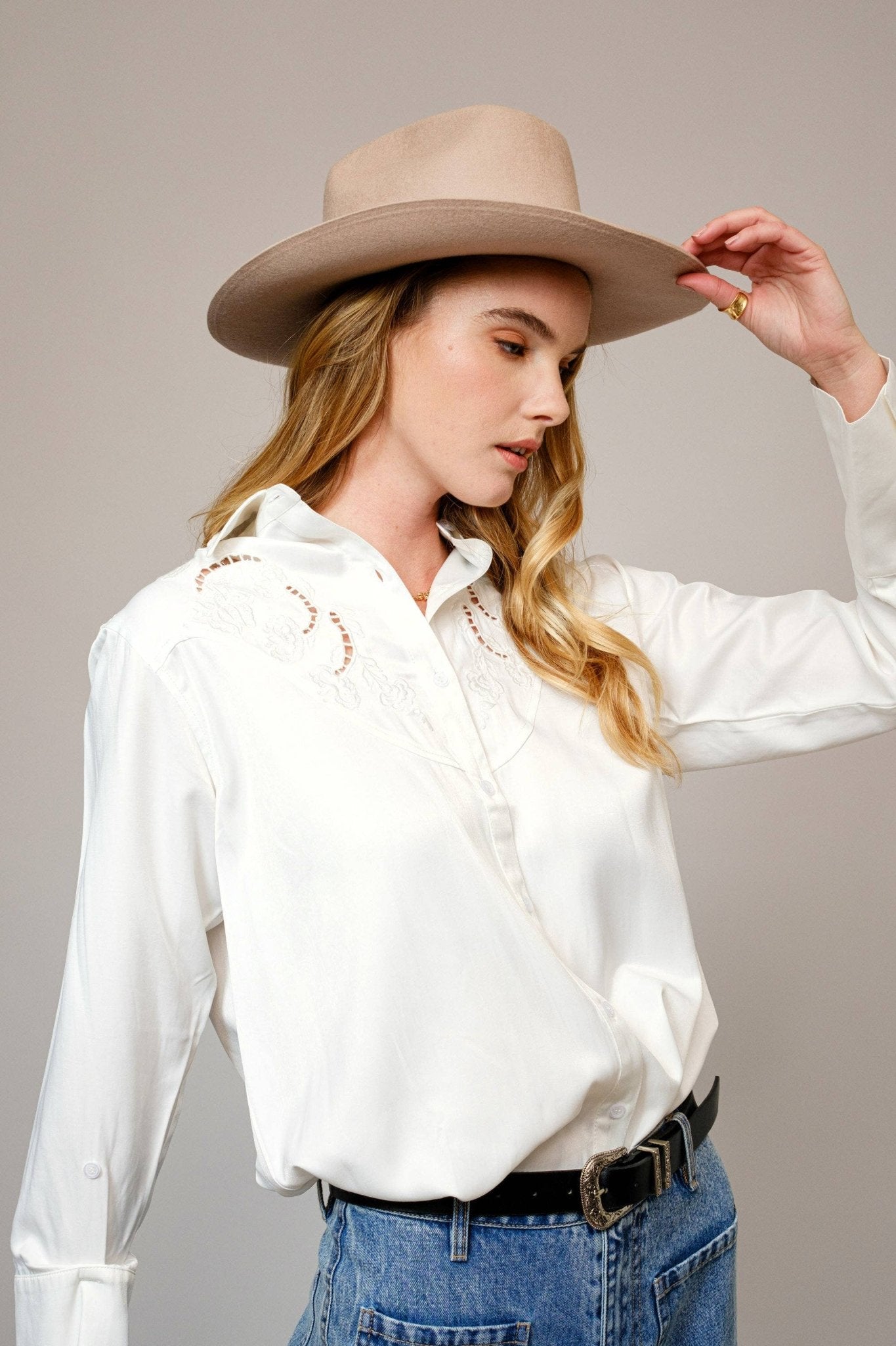 Women's Western Yoke Button-Up Blouse