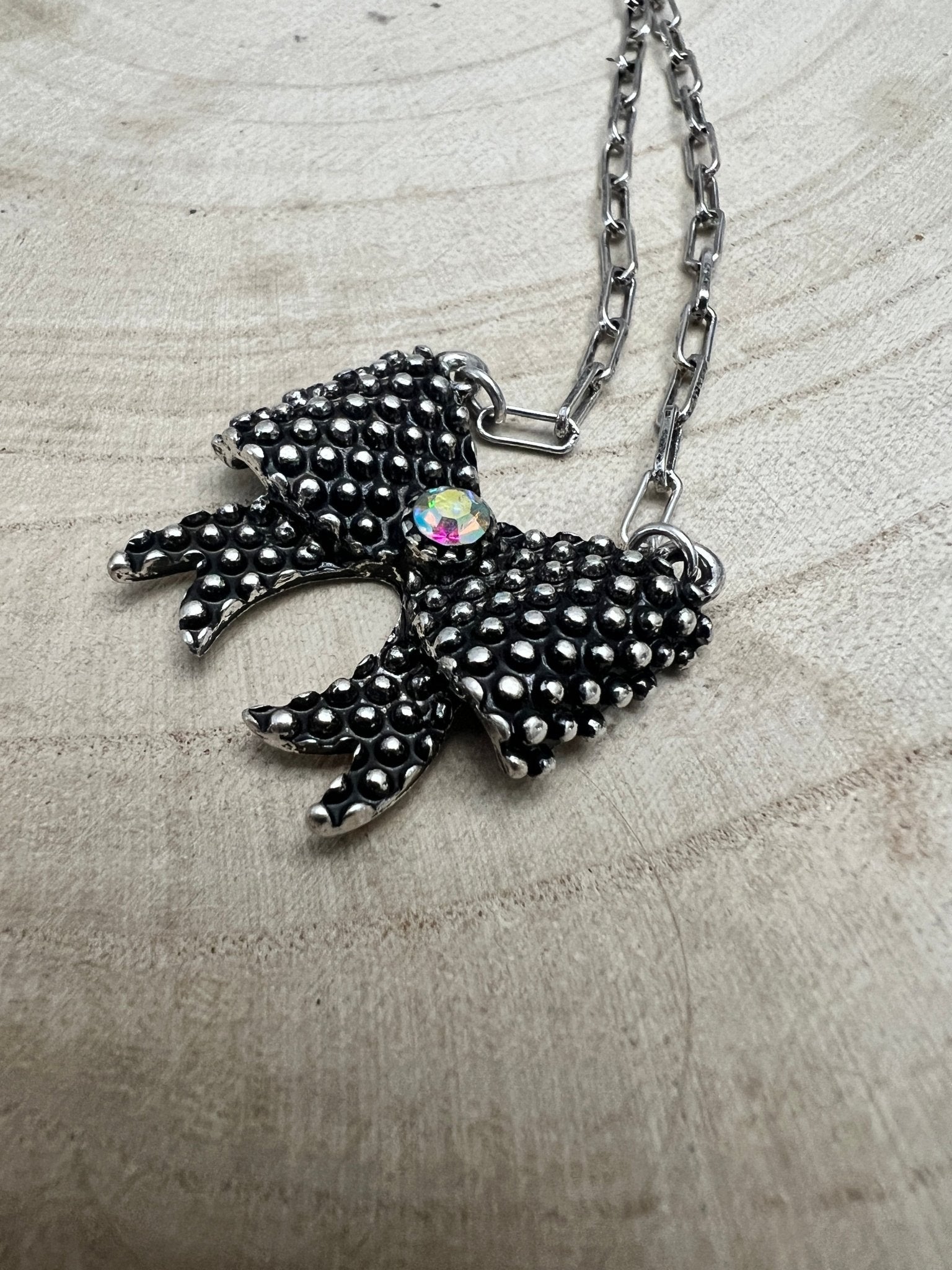 Western Bow Ribbon Necklace